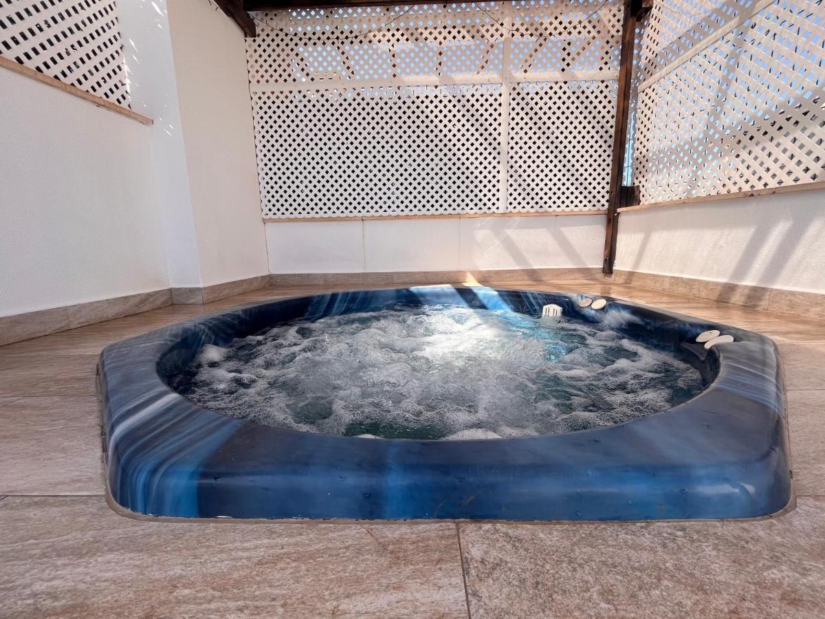 Atico Helena Con Solarium Y Jacuzzi Privado En Laguna Beach Vera Kültér fotó